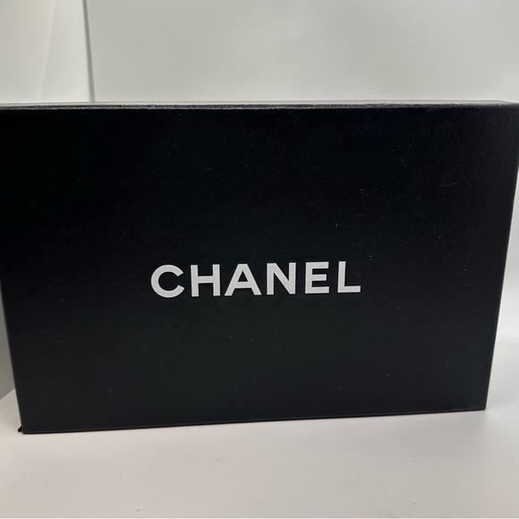 SOLD-CHANEL Crystal Bow pumps G30561 Size 9. - Picture 8 of 14
